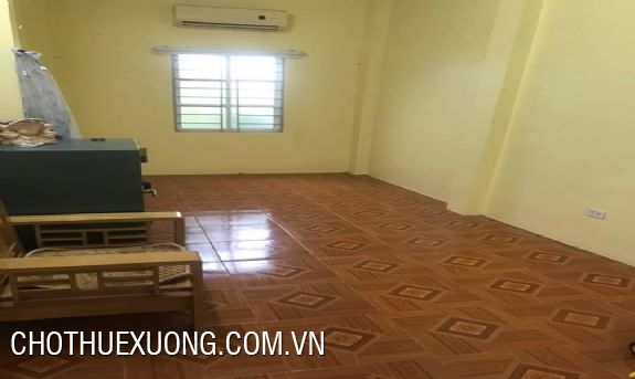 Cho thuê kho xưởng tại Vĩnh Quỳnh, Thanh Trì, Hà Nội 300m2 4
