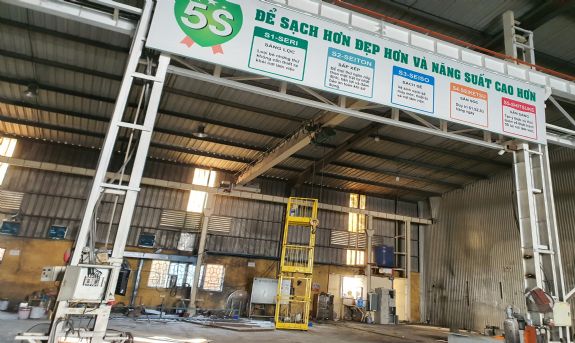Chuyển nhượng nhà xưởng trong khuôn viên 2200m2 KCN Quang Minh, Hà Nội 1