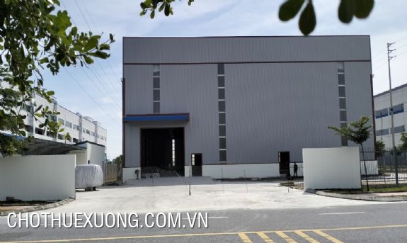 New factory for rent, 3700m2 wide, Dong Van 3 Industrial Park, Ha Nam 1