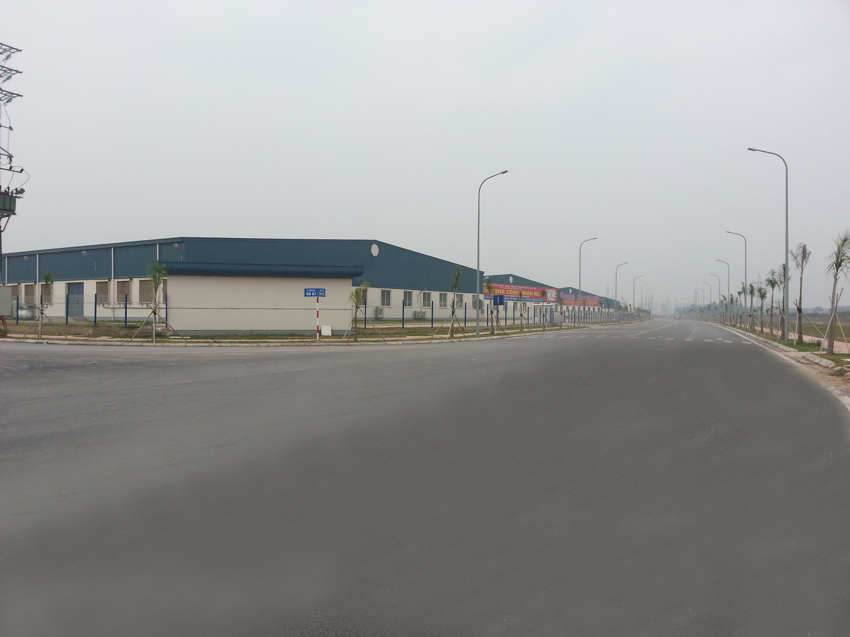 Cho thuê xưởng 1000m2 gần đường QL32, Từ Liêm, Hà Nội
