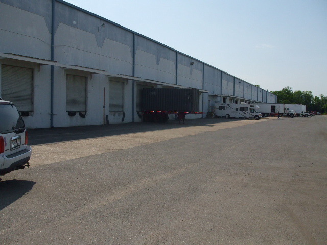 Kho cho thuê DT 700m2 ở Yên Nghĩa, Ba La, Hà Đông