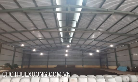越南河内东英县仓库出租 1200m2