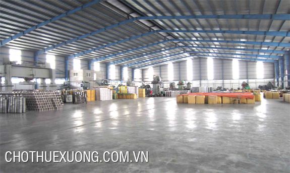 河内仓库出租国威县， 升龙大路旁边 600m2,1000 m2