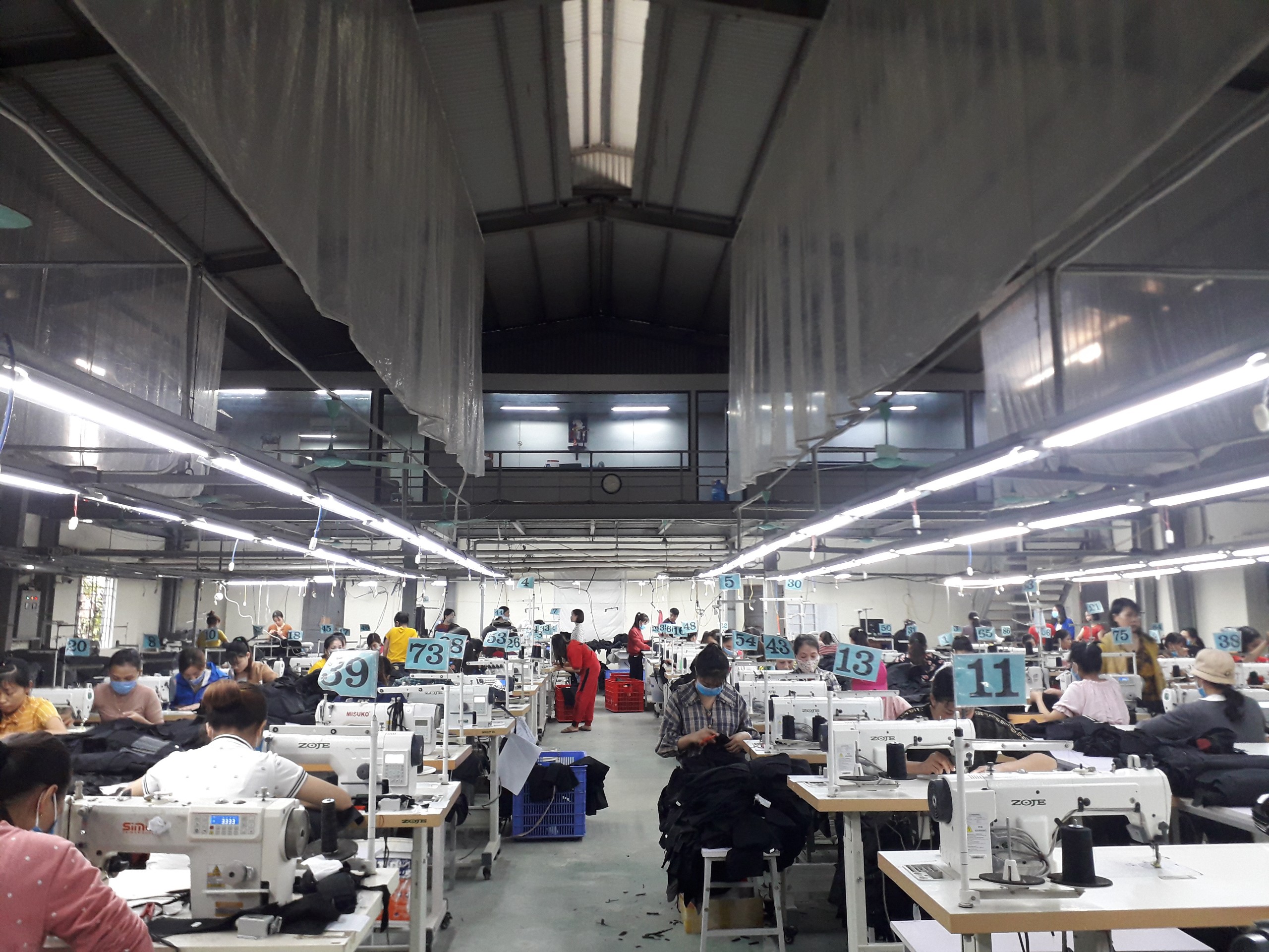 清华省服装加工厂房出租