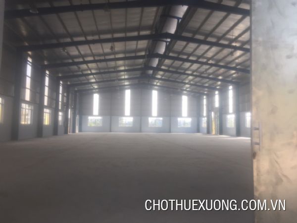 河内升龙大路1600平米的厂房出租