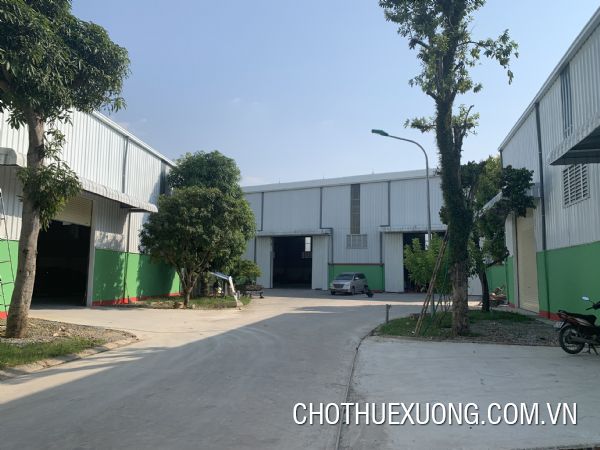 太原市Pho Yen镇1500平米的厂房出租