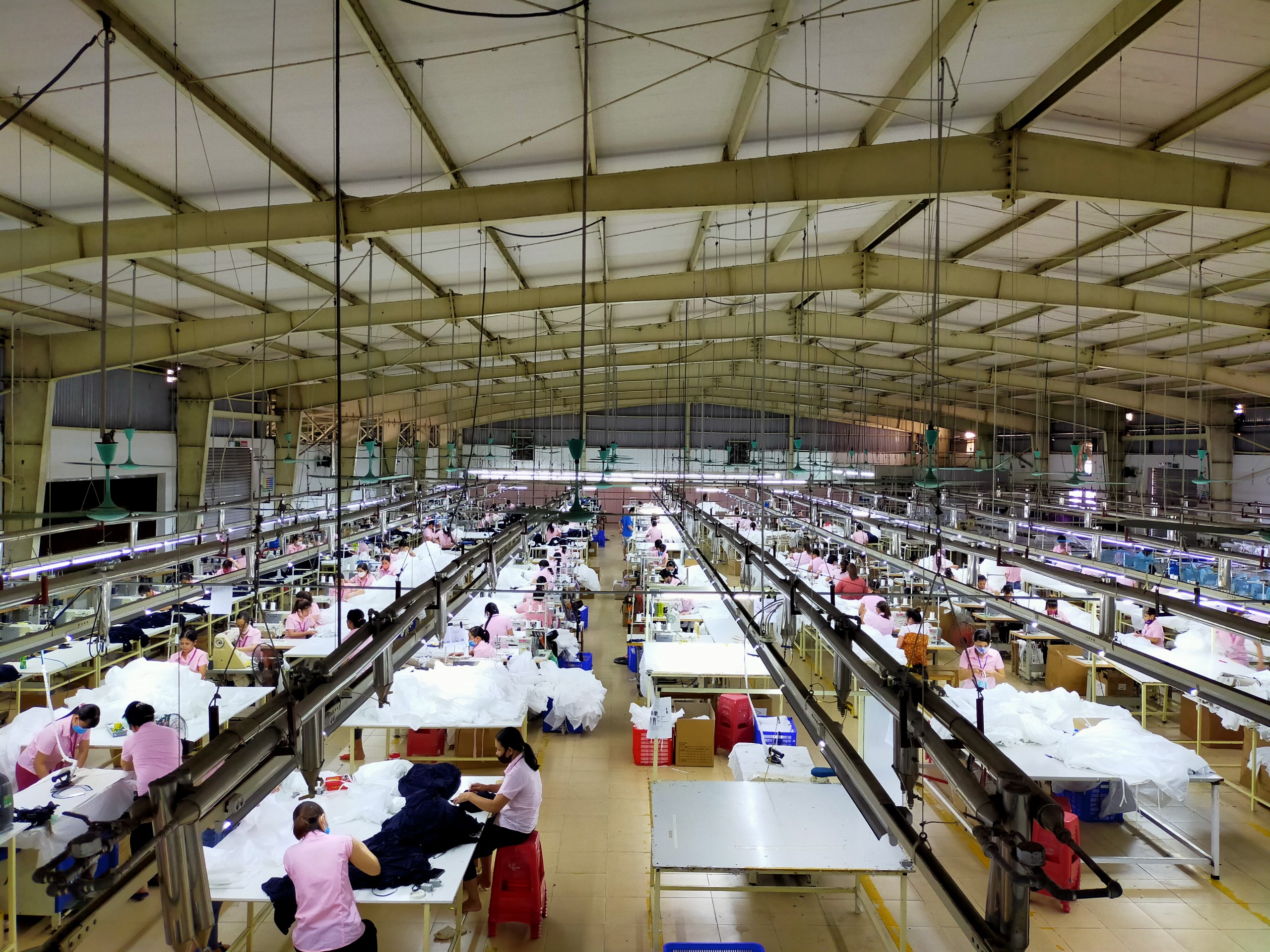 宁平省安模县服装加工厂房3500平米出租