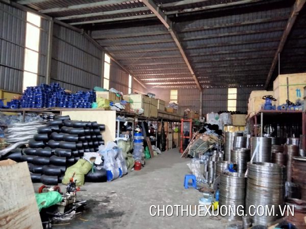 河内嘉林县靠近TrauQuy路口400平米仓库出租