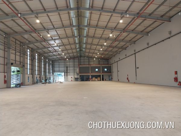 Cho thuê  2000-2700m2 trong kcn Thạch Thất, Quốc Oai, HN.