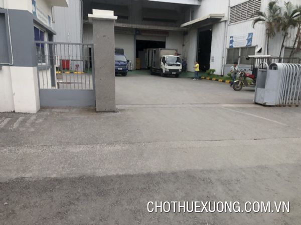兴安省Pho Noi A工业园1800平方米厂房出租