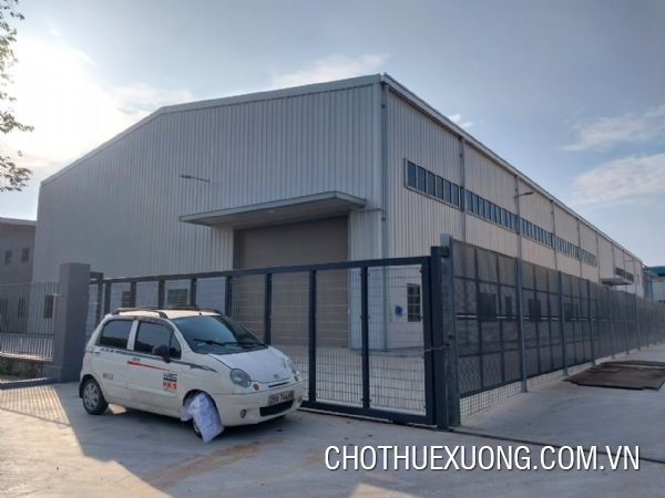 长期租赁位于河内国爱县Thach That工业园的2,700平方米工厂。