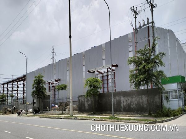 新厂房出租，宽3700平方米（带小间距），河南省同文3工业区