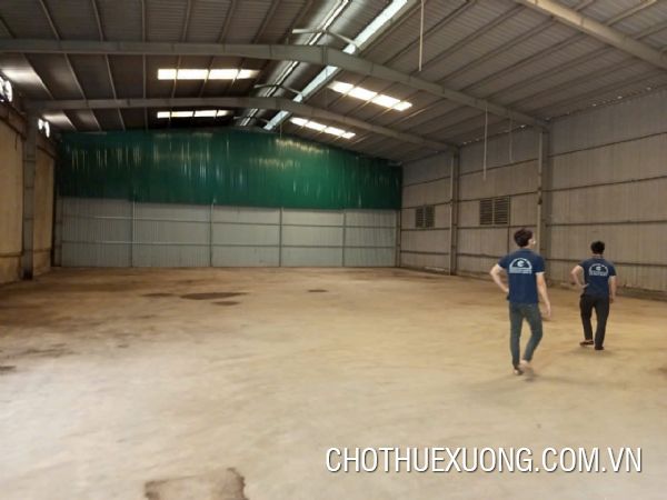 河內市 Thanh Tri 區 Van Dien 車站區 800 平方米倉庫和工廠出租
