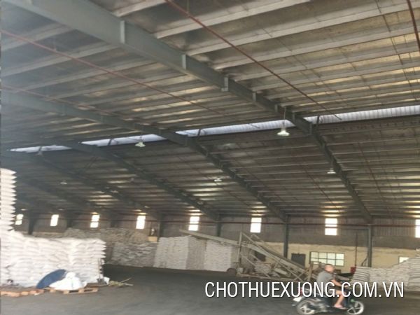 富壽鎮中心廠房出租，面積 3,250 平方米