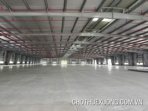 宁平省安茂-庆上工业园2000平方米起仓库出租